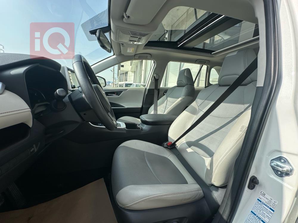 تويوتا راف 4